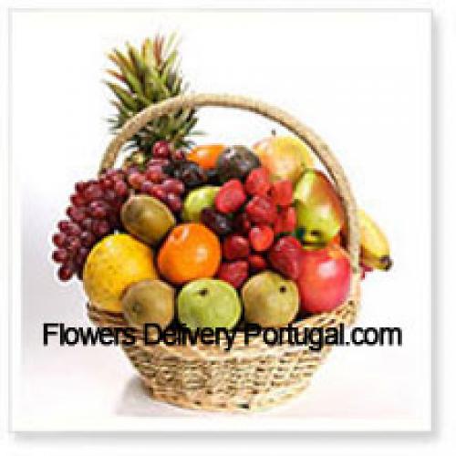 4 Kg Assorted Fruit Basket